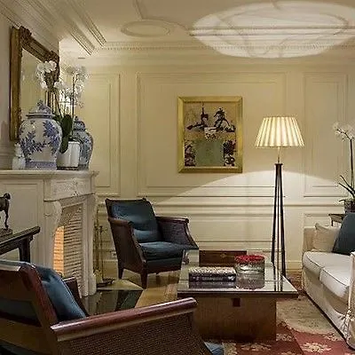 Hotel Francois 1er à Paris