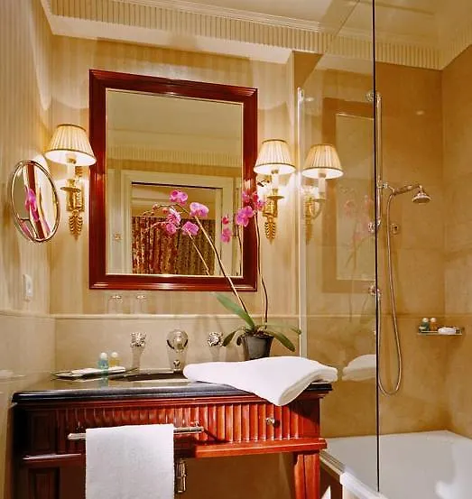 Francois 1Er Hotel Paris France