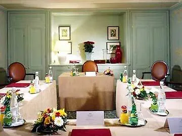 Francois 1Er Hotel Paris 4*,